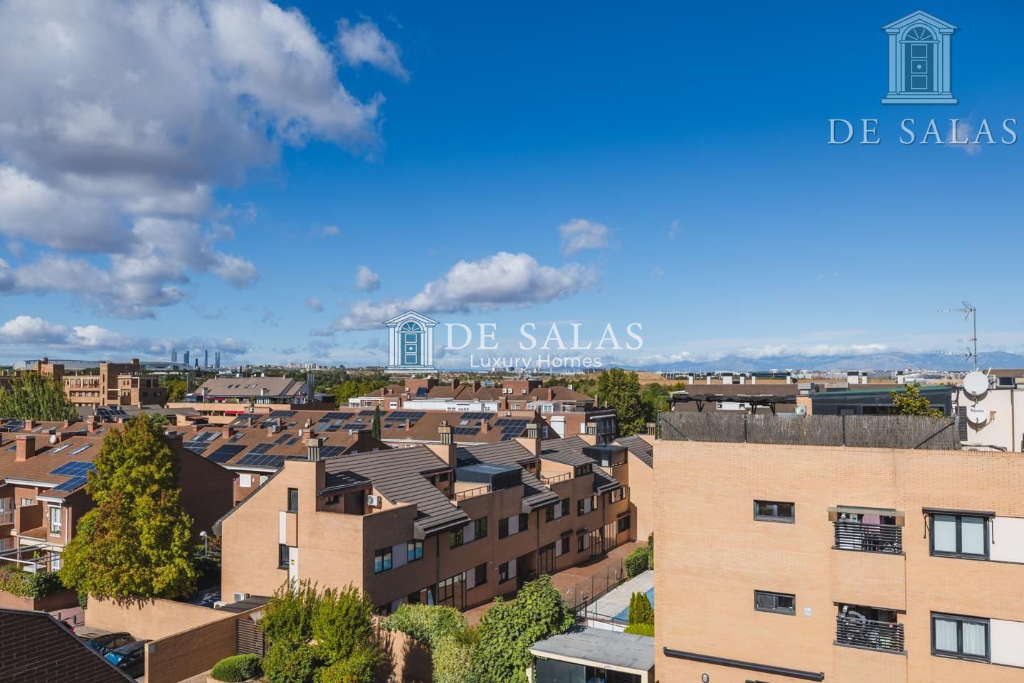 image_399540_24.jpg Ático con terraza de 90 m2 en Campo de las Naciones