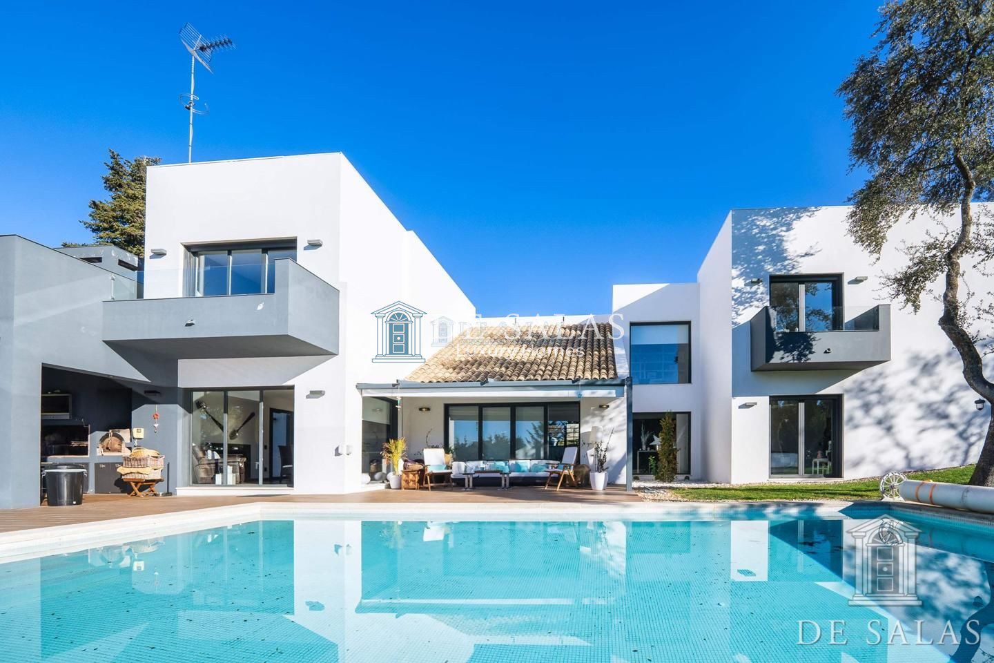 Chalet independiente de lujo en Ciudalcampo – 450 m2