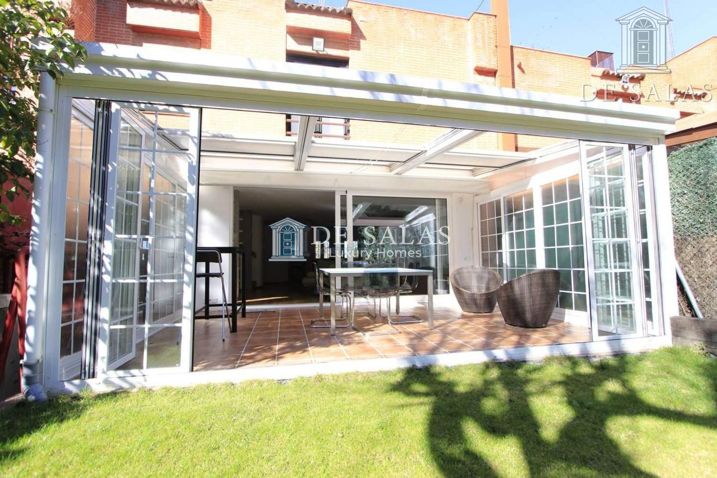 Chalet adosado de lujo en El Soto de la Moraleja – 260 m2