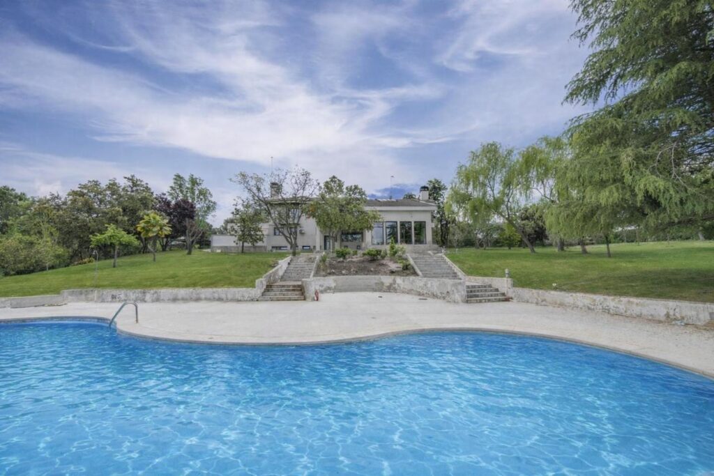 Chalet independiente de lujo en La Moraleja - 800 m2