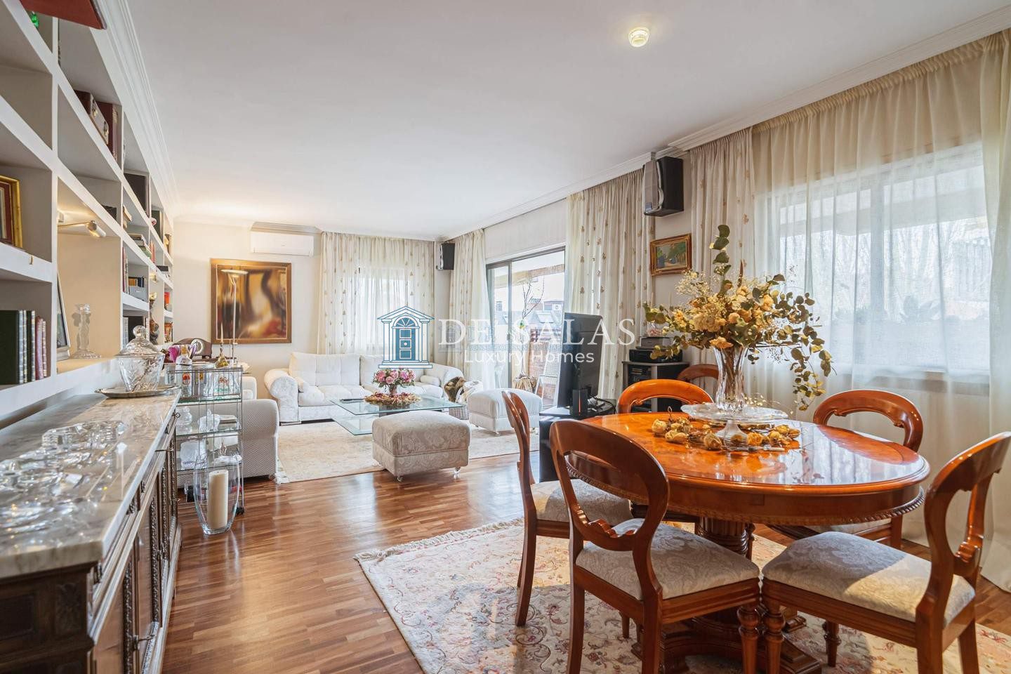 Piso clásico en Urbanización familiar Arturo Soria