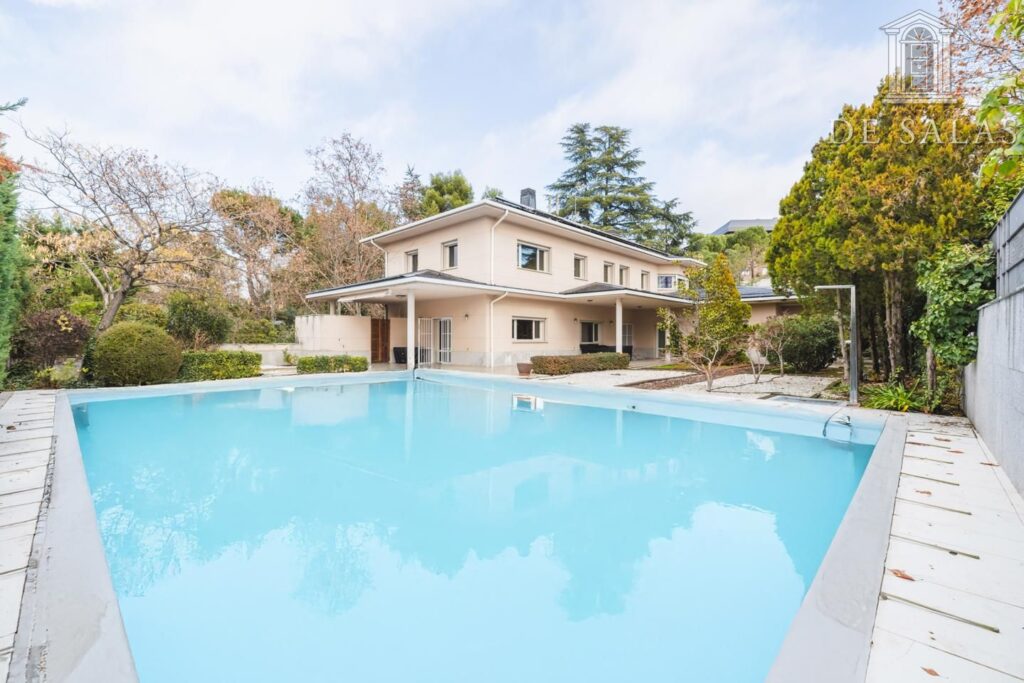 Magnifico chalet independiente en Mirasierra