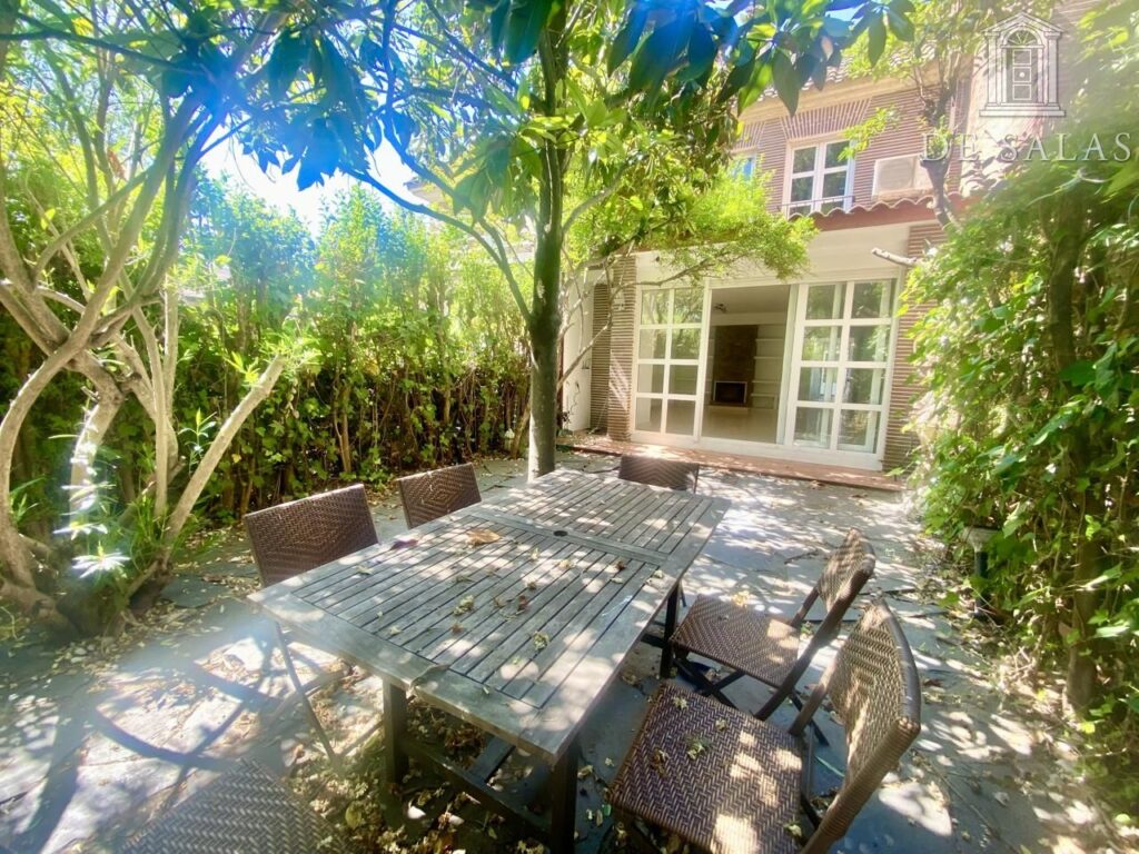 Chalet adosado de lujo en El Soto de la Moraleja