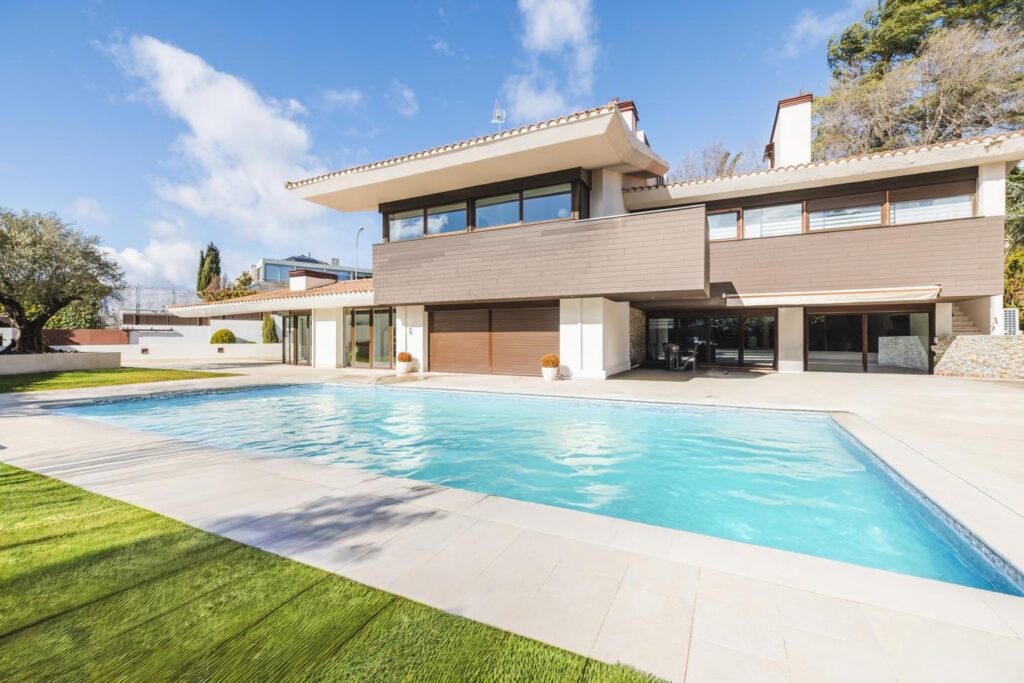 Exclusivo chalet independiente en Fuentelarreina