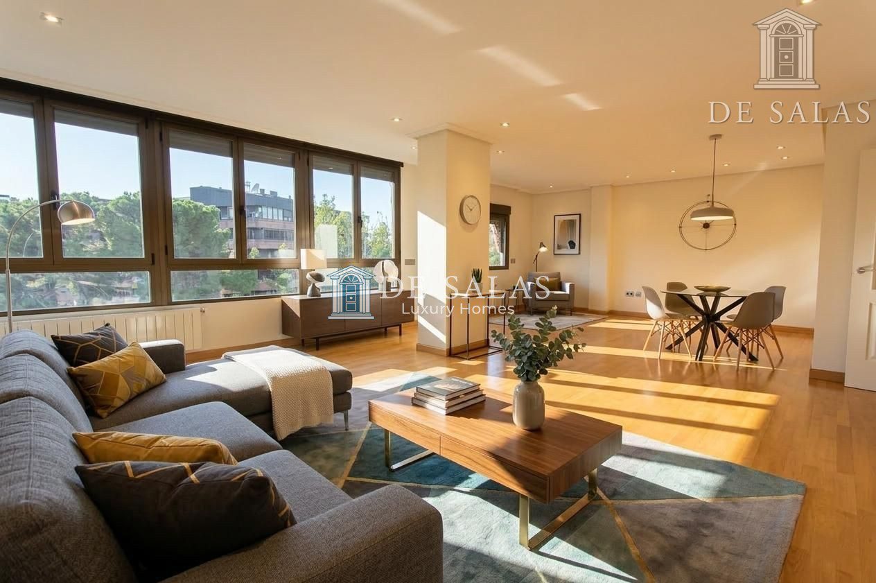 Espléndido piso en la colonia Mirasierra