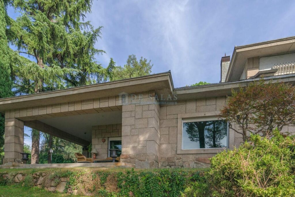 Casa Chalet en venta en Madrid de 677m2 REF:MIV01737