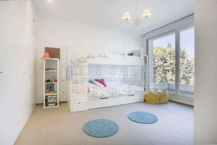 Casa Chalet en venta en Madrid de 679m2 REF:MIV01564