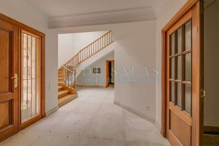 Casa Chalet en venta en Madrid de 600m2 REF:MIV01218