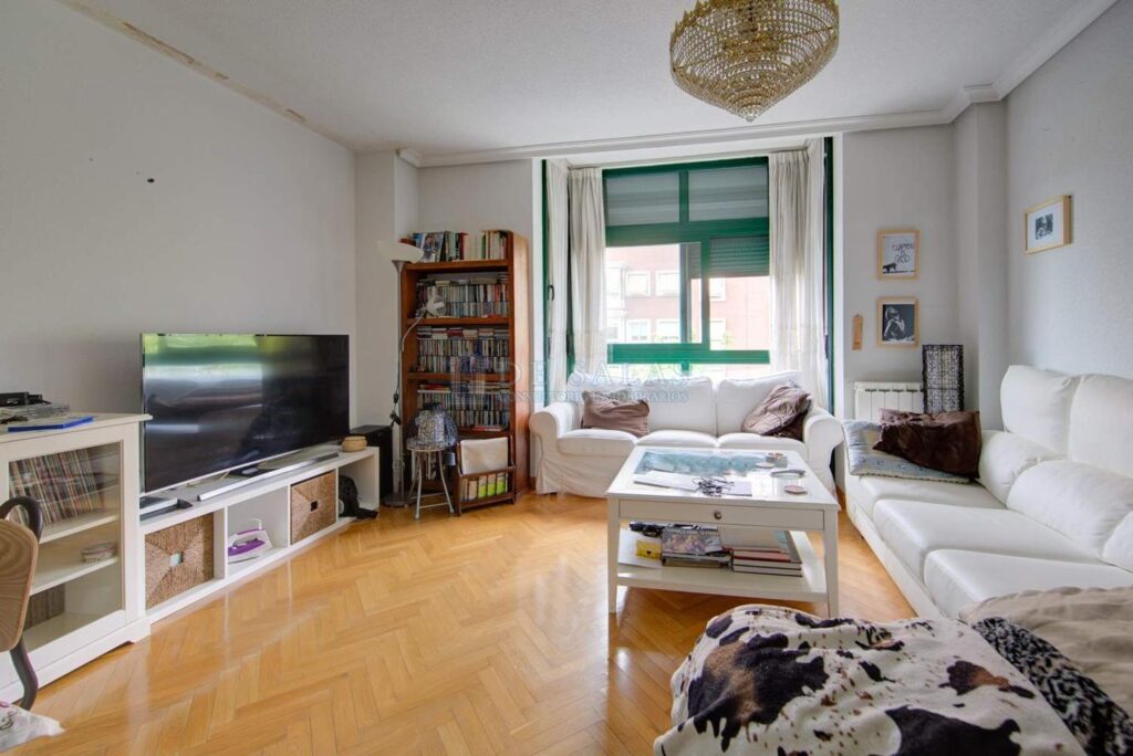 Piso en venta en Madrid de 100m2 REF:MIV01632