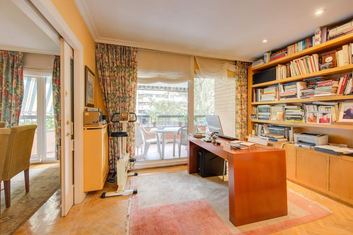 Piso en venta en Madrid de 250m2 REF:MIV01629