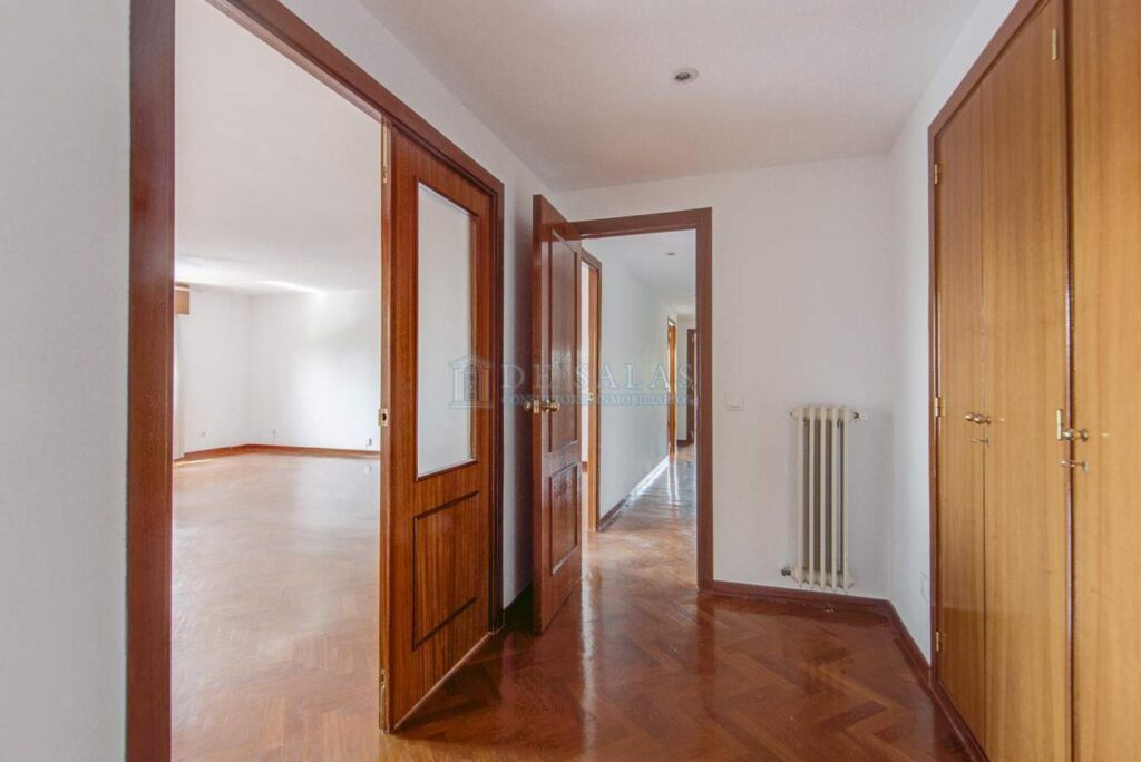 Piso en venta en Madrid de 239m2 REF:MIV01627