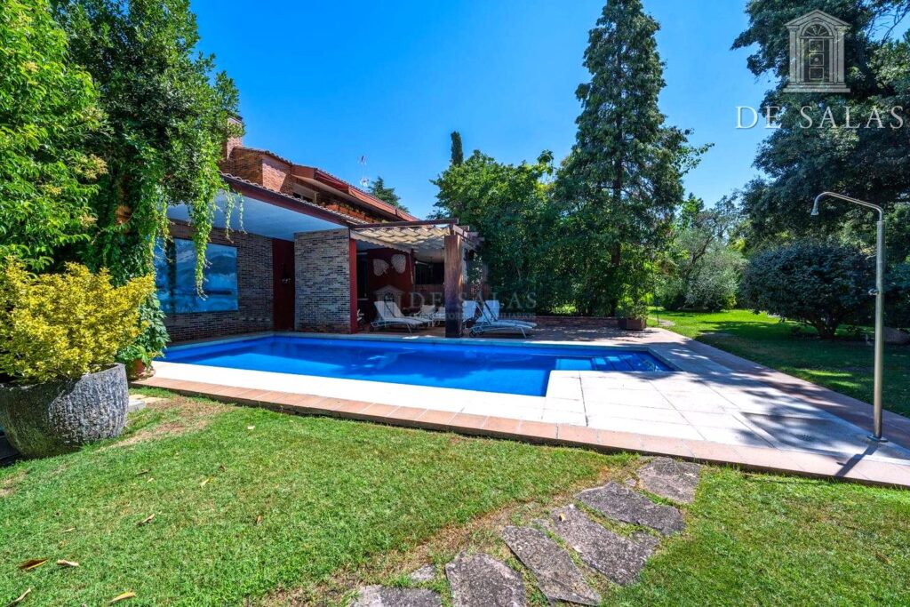 Chalet independiente de lujo en La Moraleja - 690 m2