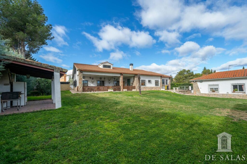 Fantástica finca en Valdemarin
