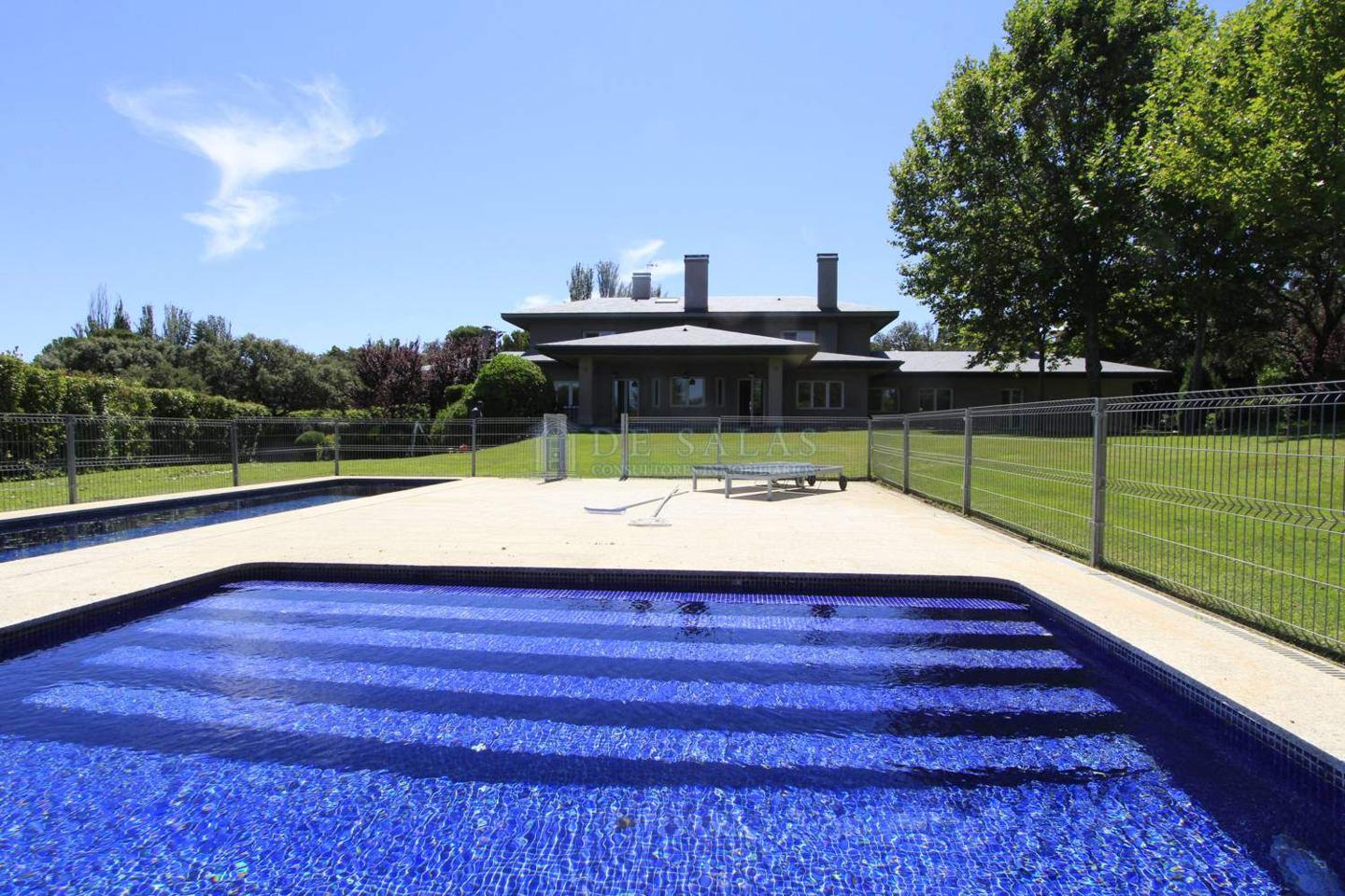 Chalet independiente de lujo en Ciudalcampo – 1.000 m2