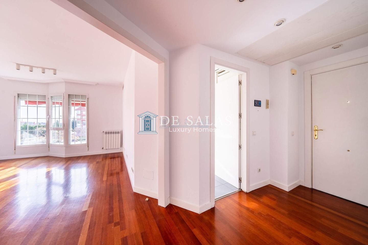 Piso en venta en Madrid de 130m2 REF:MAV02516