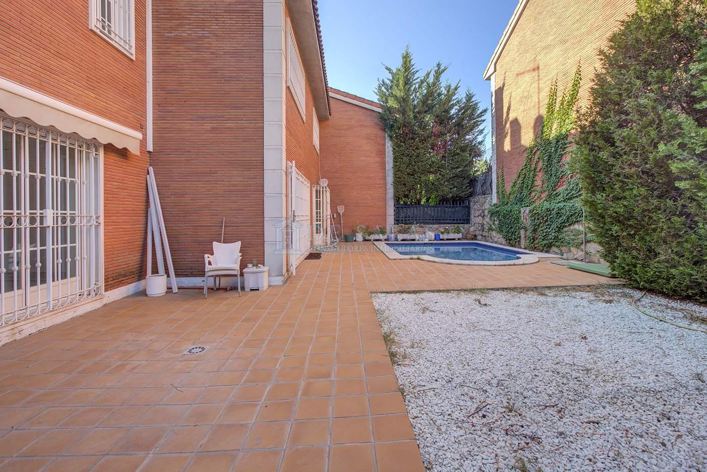 Casa Chalet en venta en Madrid de 520m2 REF:MAV02216