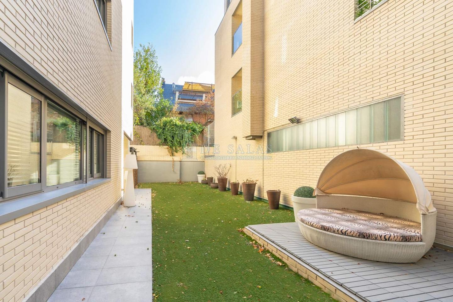 Duplex en venta en Madrid de 394m2 REF:MAV02329