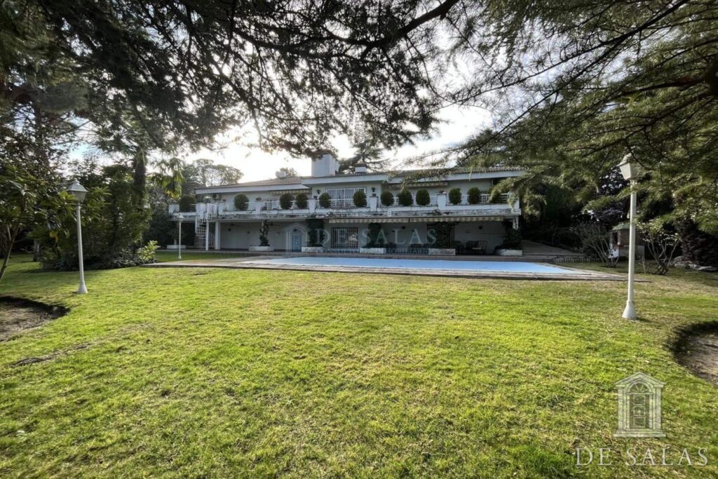 Chalet Independiente de lujo en La Moraleja - 750 m2
