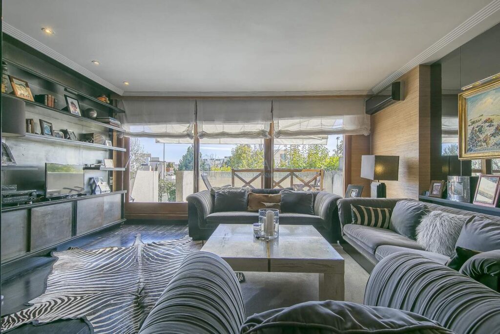 Duplex en venta en Madrid de 175m2 REF:MOV01906