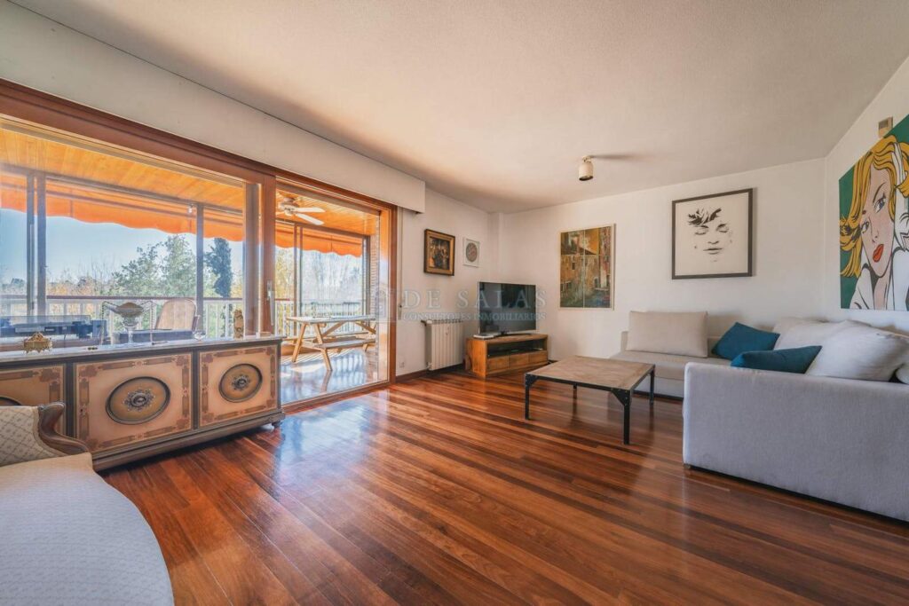 Piso en venta en Alcobendas de 123m2 REF:MOV00896