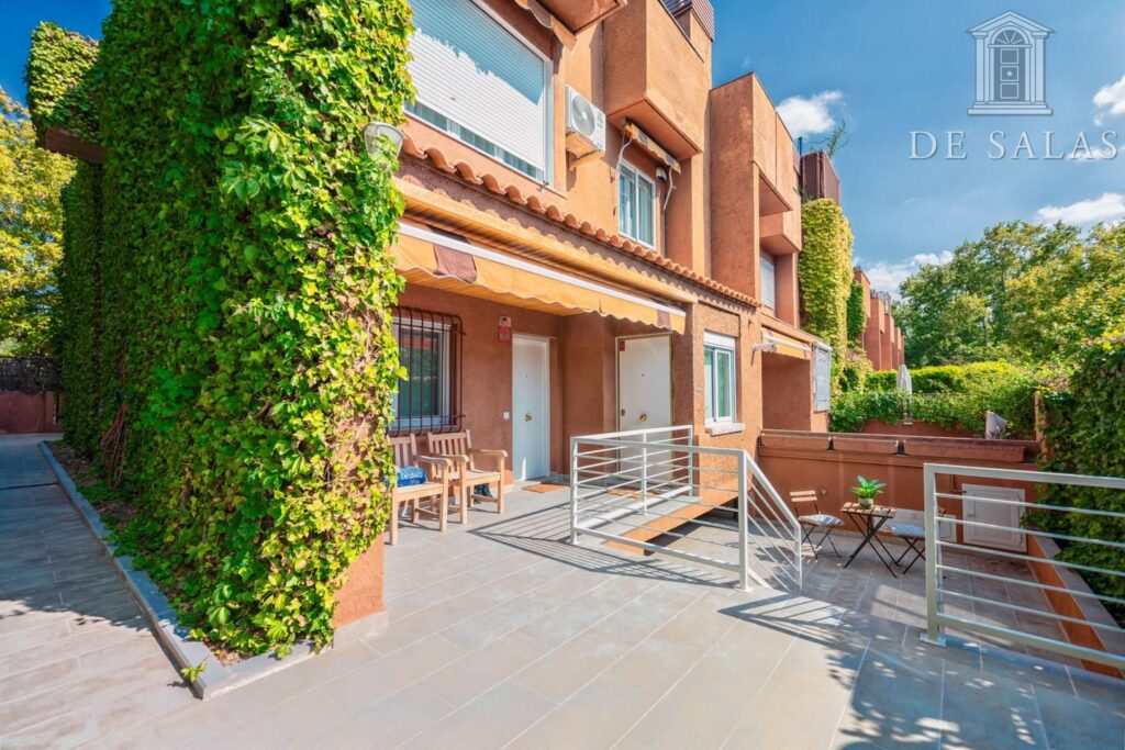 Chalet Pareado en la mejor zona de Alameda de Osuna