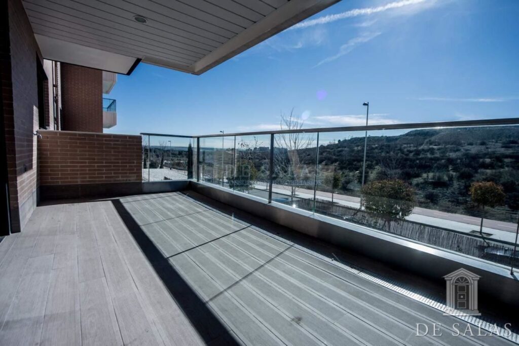 Piso de lujo en El Encinar de los Reyes - 235 m2