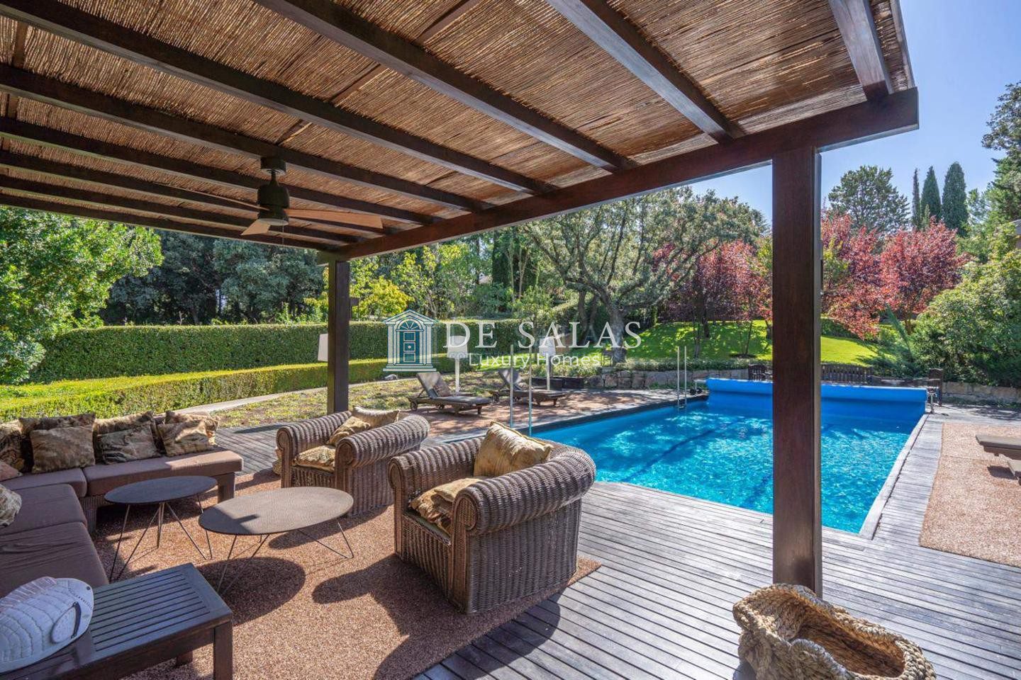 Casa Chalet en venta en Alcobendas de 760m2 REF:MOV03108