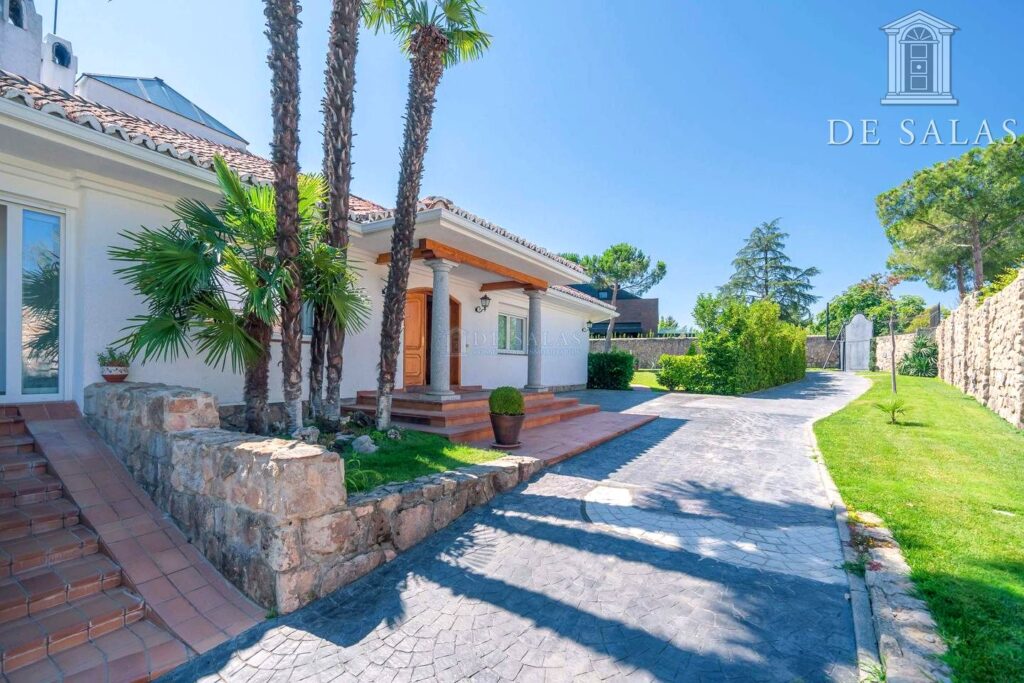 Chalet independiente de lujo en La Moraleja -880 m2