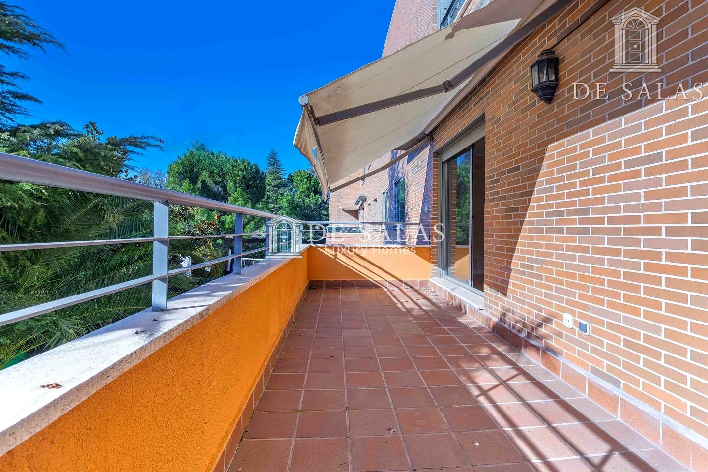 Un Piso ideal en una excelente urbanización