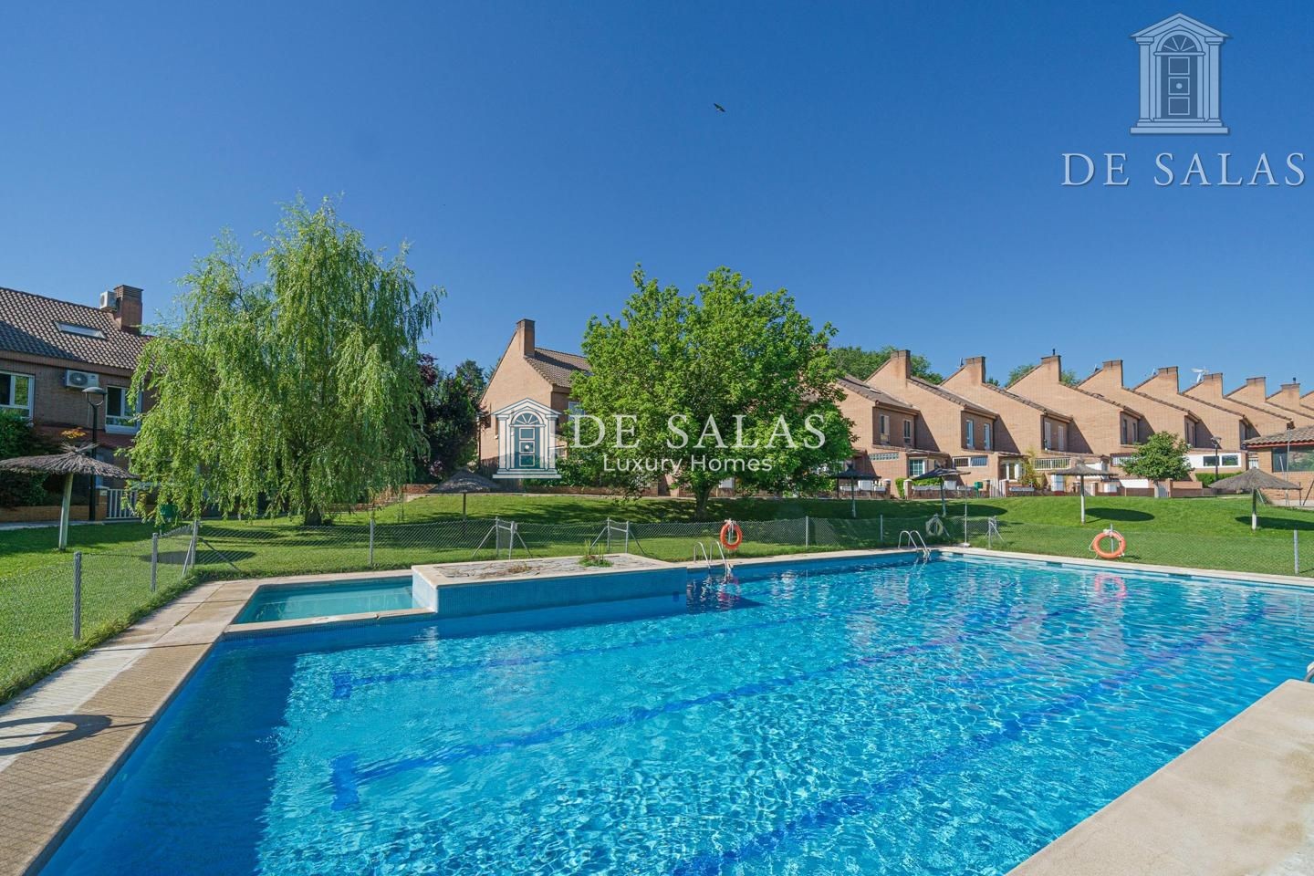 Chalet independiente de lujo a estrenar en El Encinar de los Reyes – 480 m2