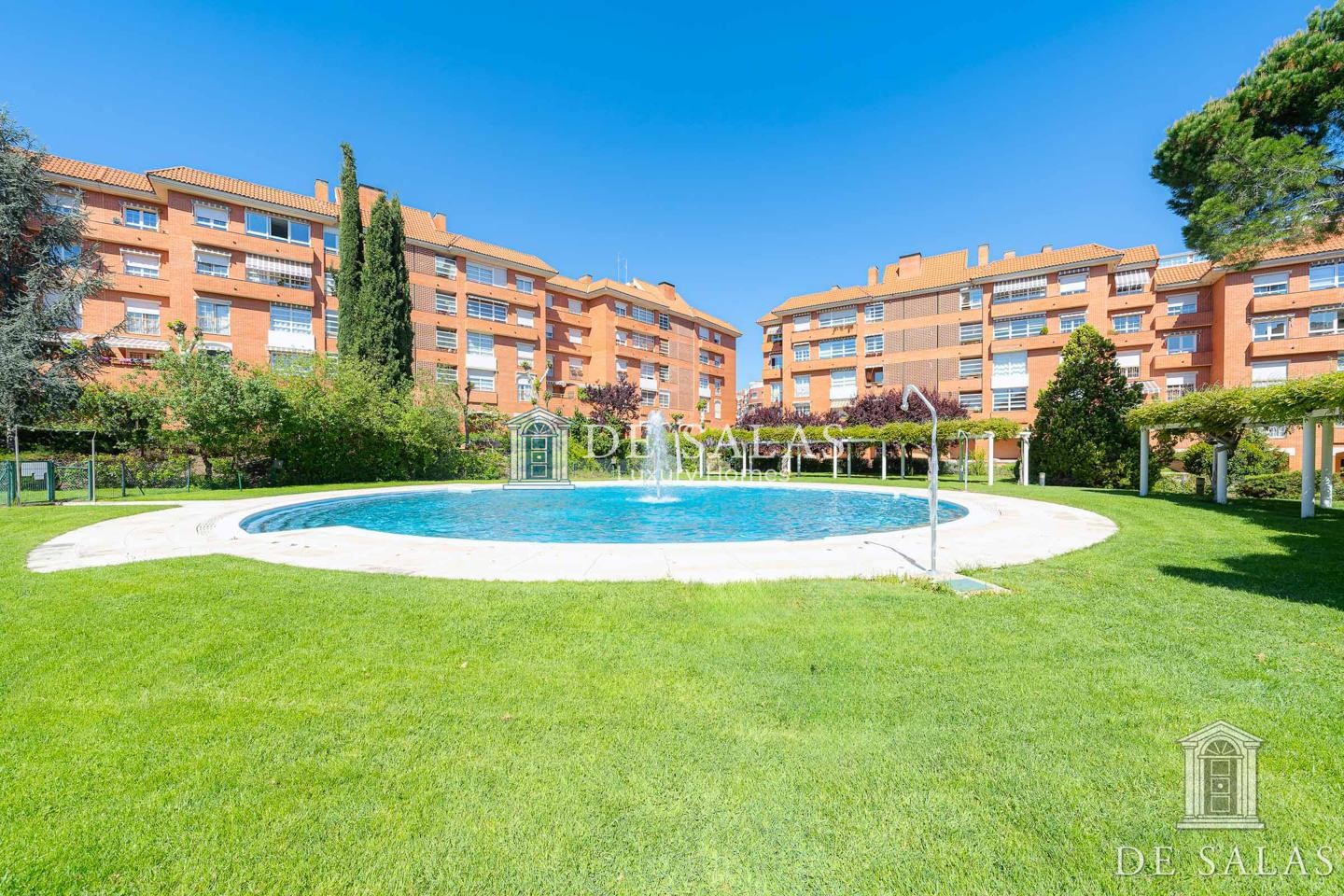 Maravilloso Piso con un agradable jardín en Conde Orgaz