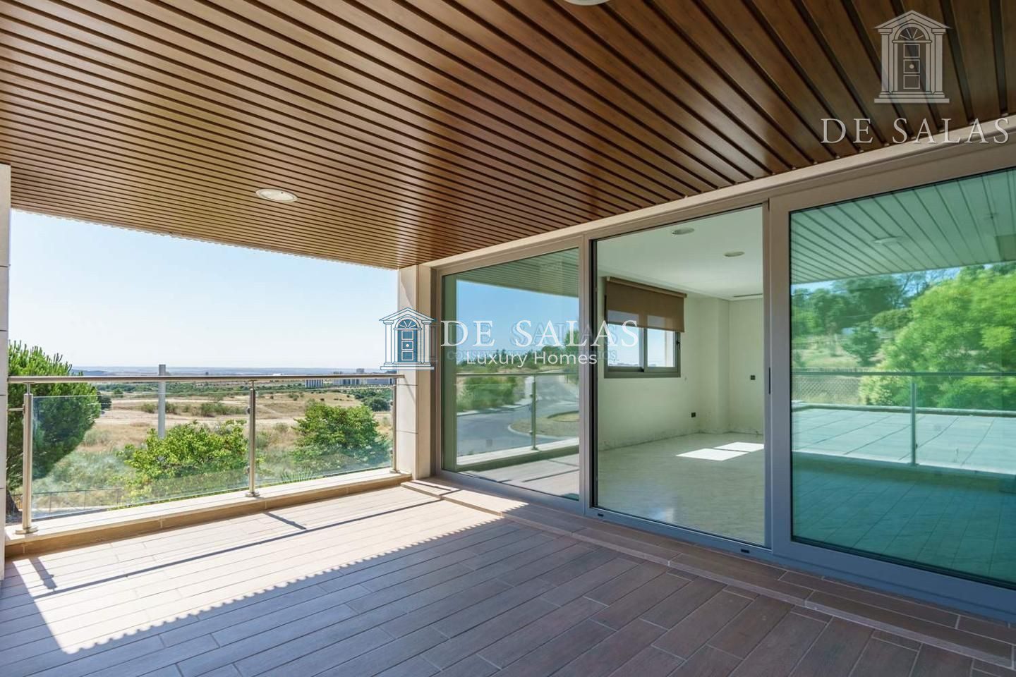 Piso de lujo en el Encinar de los Reyes- 176 m2