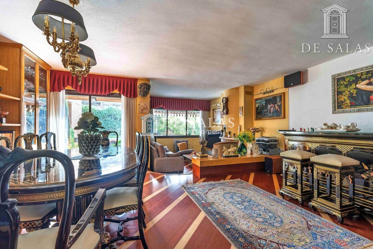 En EXCLUSIVA chalet de lujo en El Soto de la Moraleja – 320 m2