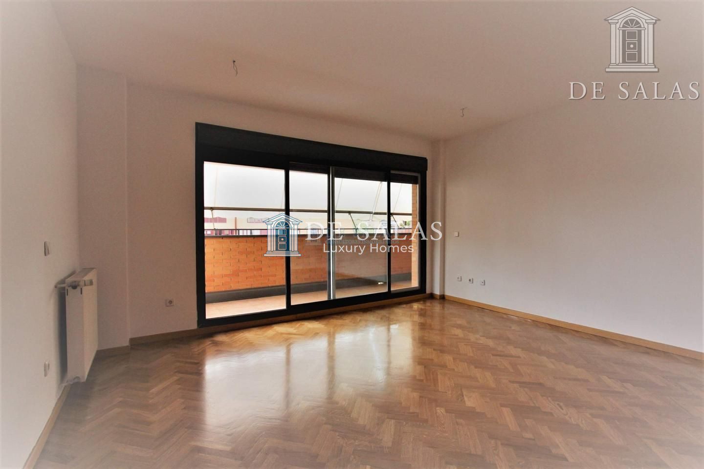 Luminoso piso en alquiler en Mirasierra