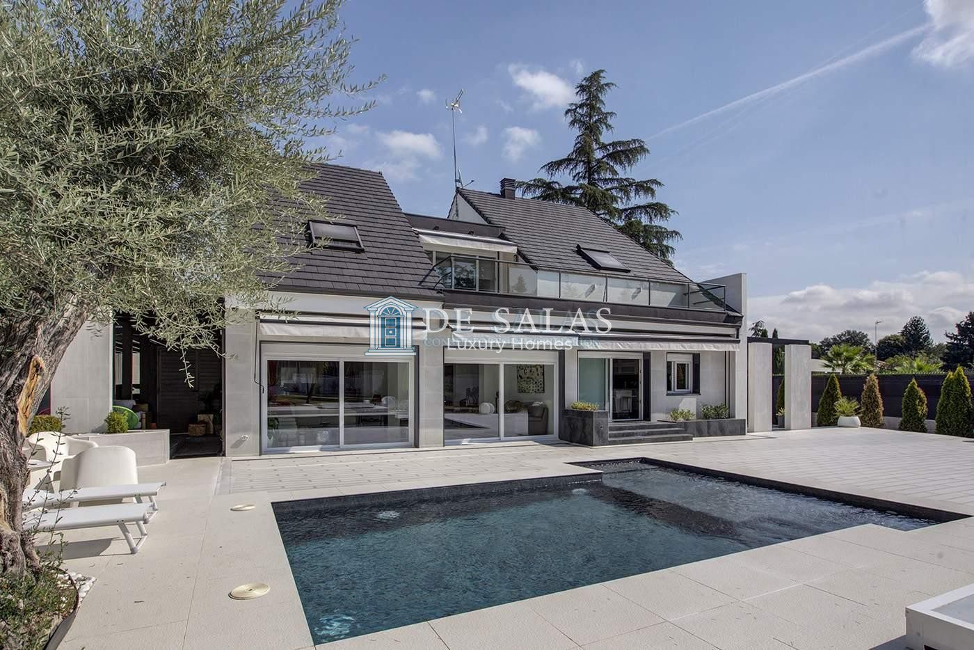 Chalet independiente de lujo totalmente reformado